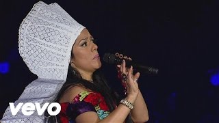 Lila Downs  Dios Nunca Muere En Vivo [upl. by Draude]