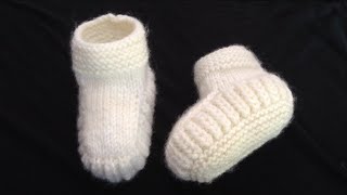 How to knit very easy baby booties tutorial [upl. by Erminia]