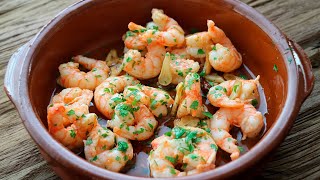 Gambas al Ajillo  Tapa típica española receta tradicional [upl. by Eiger584]