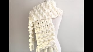 HOW TO HAND KNIT A CHUNKY CHENILLE SCARF WITH FRINGES [upl. by Boiney]