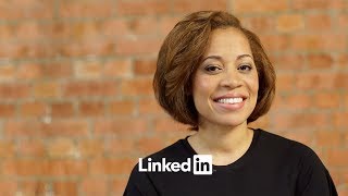 How to build a powerful profile  LinkedIn [upl. by Aivatnohs852]